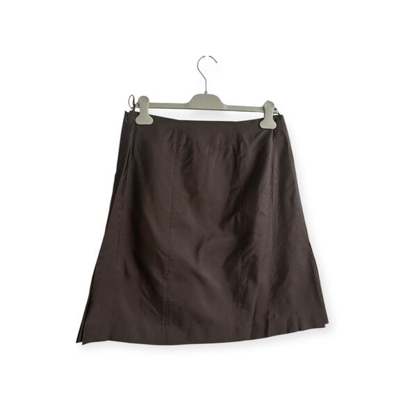Prada Brown Silk Pleated Skirt, Size 44 Italy - Picture 13 of 14